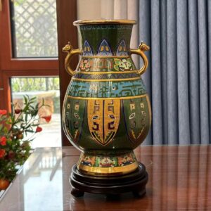 双耳尊  Double-eared vase